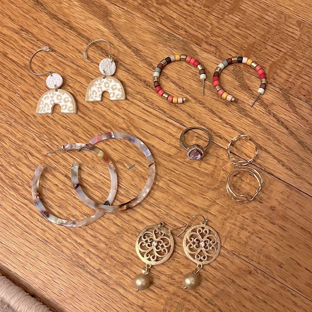 Earring and ring bundle